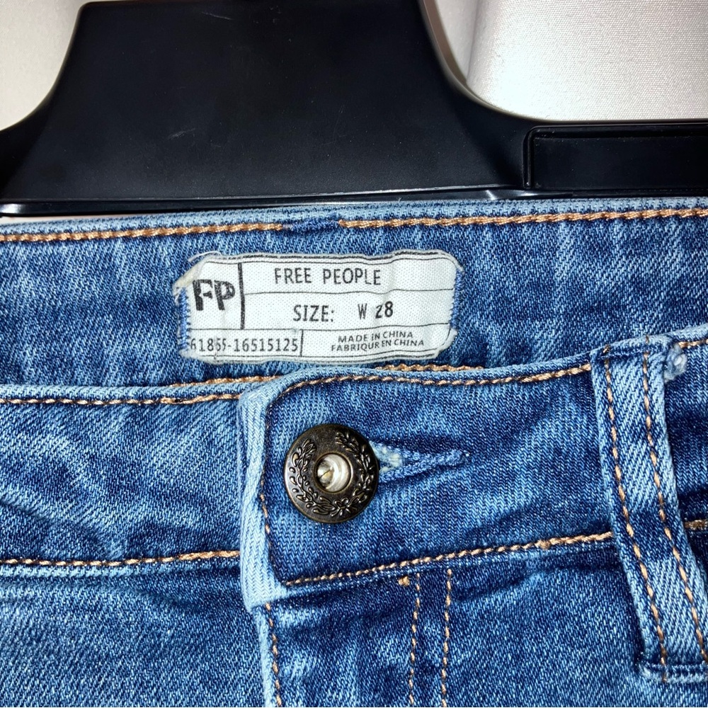 Free People Classic Blue Jean Capris